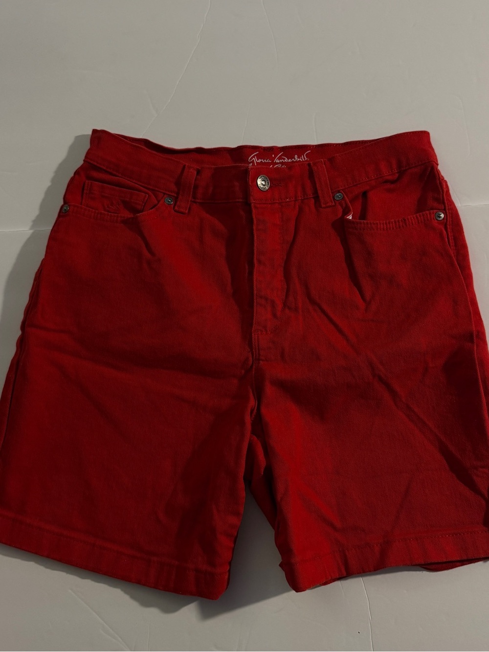 Gloria Vanderbilt Bright Red Jean Shorts size 10